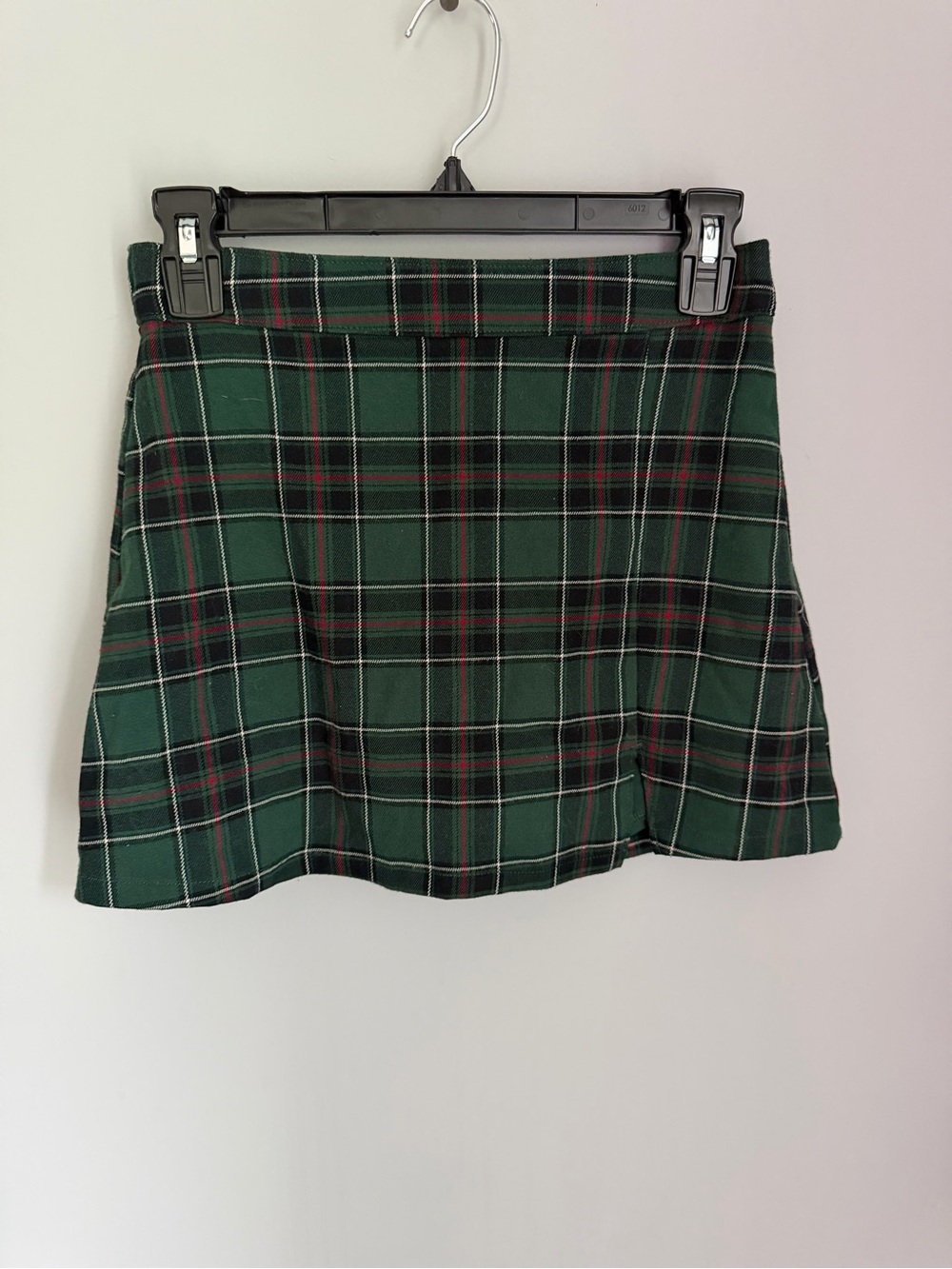 Hollister Ultra High Rise Plaid Mini Skort Size S Green Tartan Built In Shorts